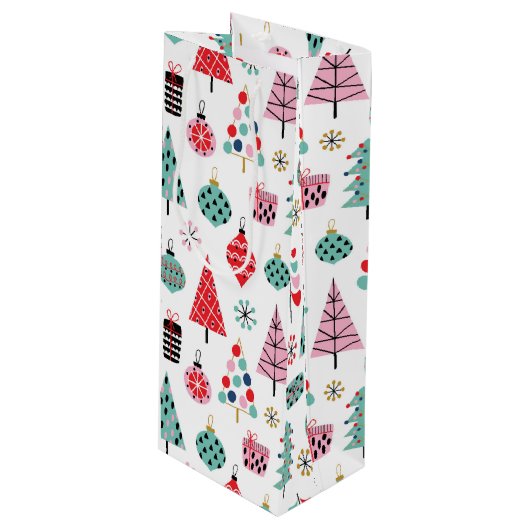 クリスマスパーティーホステスギフト。ホリデーツリーパターン ワインギフトバッグ (正面アングル)