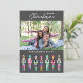 クリスマスピンクのナツクラッカー写真グリーティングカード 招待状 (スタンド正面)