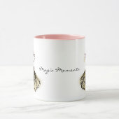 クリスマスファッションイラストレーションと小包 マグカップ (中央)