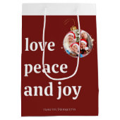 クリスマスファミリーフォトラブピースジョーホリデー ミディアムペーパーバッグ (裏面)
