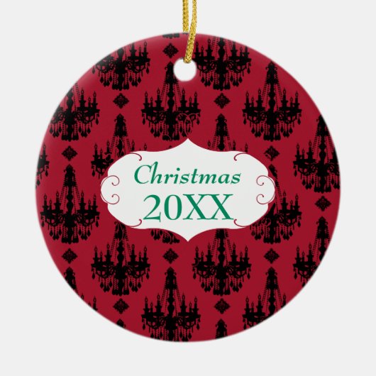 クリスマスファミリーフォトレッドシャンデリア#4ダマスク セラミックオーナメント (正面)