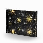 クリスマスブラックバックグラウンド上のゴールデンスノーフレーク フォトブロック (右)