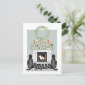 クリスマスブラックラブラドールファミリー暖炉シーン シーズンポストカード (スタンド正面)