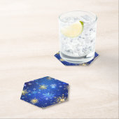 クリスマスブルーバックグラウンドと黄金の雪片 ペーパーコースター (インサイチュ)