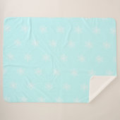 クリスマスブルー霜の降りたのスノーフレークのパターンの休日 シェルパブランケット (正面(横))