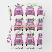 クリスマスプレゼントが贈られるピンクの車 ラッピングペーパーシート (インサイチュ)