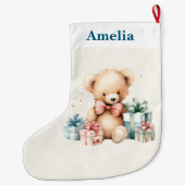 クリスマスプレゼントが贈られる可愛いテディベア ラージクリスマスストッキング (裏面)