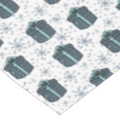 クリスマスプレゼントと雪片 テーブルクロス (アングル)