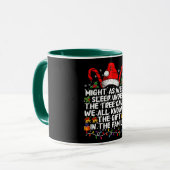 クリスマスプレゼントの木の下で眠ったほうがいい マグカップ (正面左)