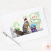 クリスマスプレゼントを持つクリスマスリス 長方形シール (封筒)