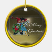 クリスマスプレゼントを持つ子供 セラミックオーナメント (裏面)