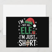 クリスマスプレゼント用の私の服じゃないよ。背が低いだけだよ。面白いクリスマスイブ シーズンカード (正面/裏面)