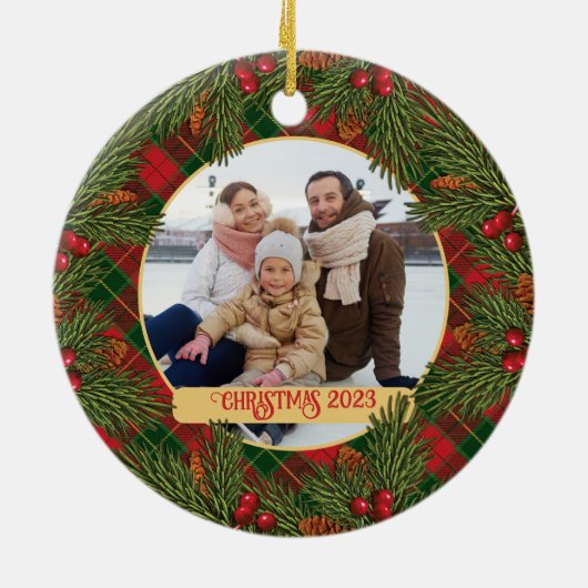 クリスマスプレ伝統的イドタータンチェックリース写真 セラミックオーナメント (裏面)