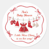 クリスマスベイビーシャワー | サンタクロースの服 赤と白 ラウンドシール (正面)