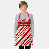クリスマスベーキングクルーCandy Cene Monogram エプロン (着用した状態)