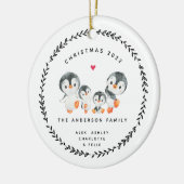 クリスマスペンギンの4人家族の陶器オーナメント セラミックオーナメント (左)