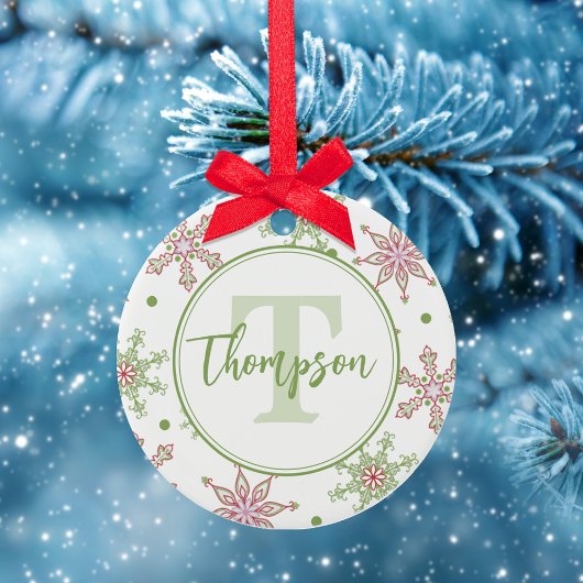 クリスマスホリデーカラフルスノーフレークかわいいモノグラム セラミックオーナメント