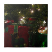 クリスマスホリデーシーンの下のギフト タイル (正面)