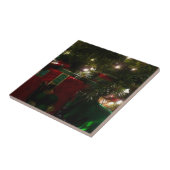 クリスマスホリデーシーンの下のギフト タイル (側面)