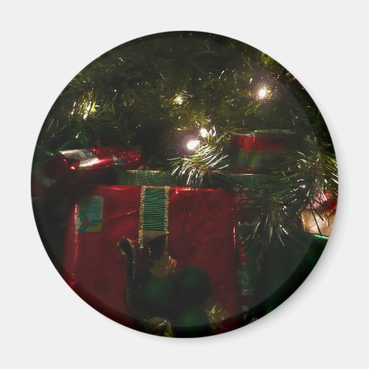 クリスマスホリデーシーンの下のギフト マグネット (正面)