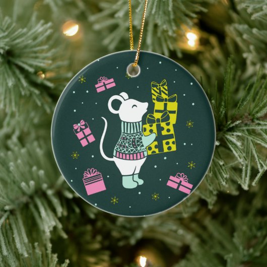 クリスマスホリデーマウスとプレゼントイラストレーション セラミックオーナメント (ツリー)