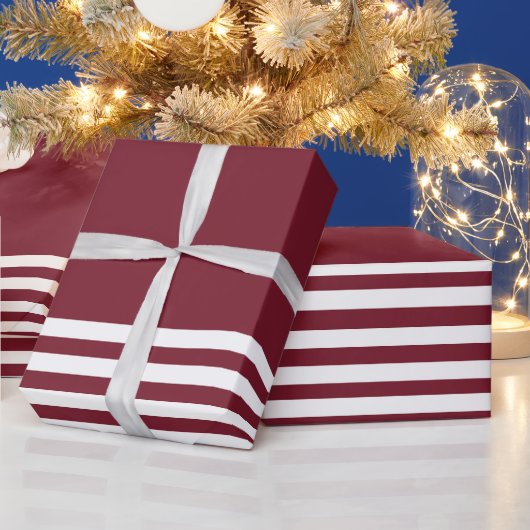 クリスマスホリデーレッドホワイトストライプズ ラッピングペーパー (クリスマス)