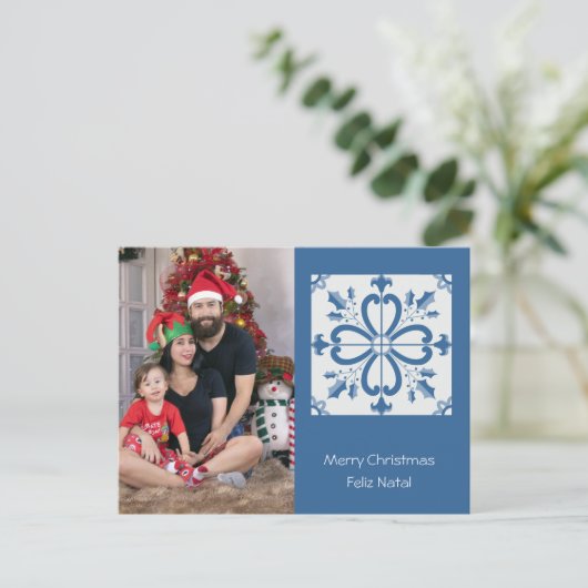 クリスマスホリーと花の花びらタイル枠 シーズンポストカード (スタンド正面)