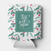 クリスマスホリーディアーとタイポグラフィ – 雪を降らせる 缶クーラー (裏面)