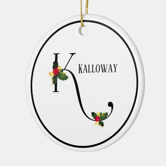 クリスマスホリーモノグラム文字パーソナライズされたK セラミックオーナメント (左)