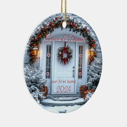 クリスマスホワイトドアリース"私たちの最初の家" セラミックオーナメント (右)