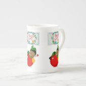 クリスマスマグカップ、メリークリスマスアフリカ小妖精や小人 ボーンチャイナマグカップ (正面右)