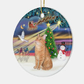 クリスマスマジック - オレンジタビー猫 40 セラミックオーナメント (左)