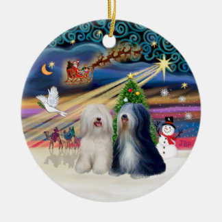 クリスマスマジック - チベットテリア (2頭) セラミックオーナメント