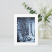 クリスマスモーニングのビンテージクリスマスツリー シーズンポストカード (スタンド正面)