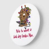 クリスマスライトズジョークおもしろい犬ホリデーライト ラージ壁時計 (傾斜)