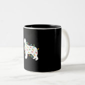 クリスマスライトニューファンドランド愛犬家 ツートーンマグカップ (正面右)