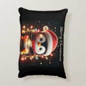 クリスマスライト包まれたを彩る可愛いペンギン アクセントクッション (裏面(縦))