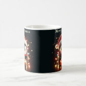 クリスマスライト包まれたを彩る可愛いペンギン コーヒーマグカップ (中央)