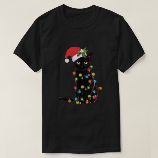 クリスマスライトSweで絡まった黒猫サンタ Tシャツ (デザイン正面)