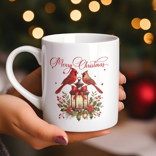 クリスマスランタンの上の水彩カーディナルバード コーヒーマグカップ