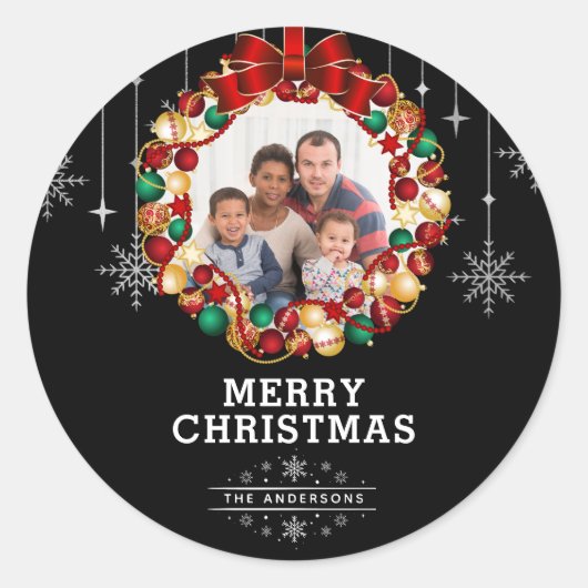 クリスマスリースとスノーフレーク写真 ラウンドシール (正面)
