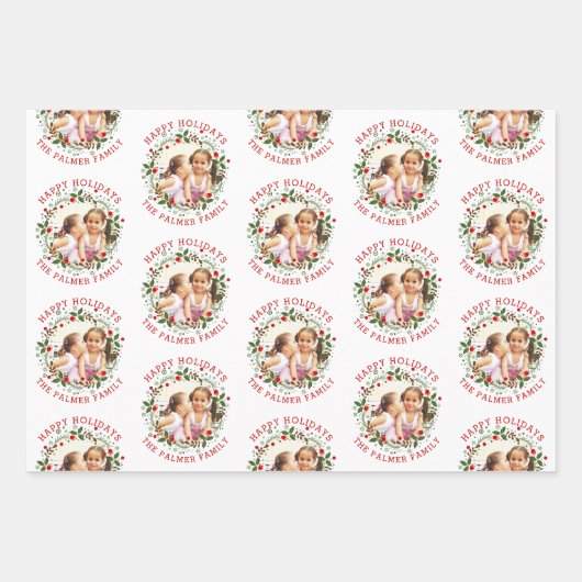 クリスマスリースと赤いハッピーホリデーの写真 ラッピングペーパーシート (正面2)