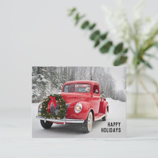 クリスマスリースの赤いピックアップトラック シーズンポストカード (スタンド正面)