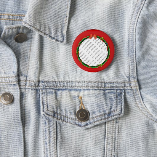 クリスマスリース写真と赤の背景を追加 缶バッジ (インサイチュ)