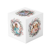 クリスマスリース、赤い果実と離れの写真 フォトキューブ (正面アングル)