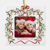 クリスマスレッドウェーブフレームボウ緑の写真 セラミックオーナメント (正面)