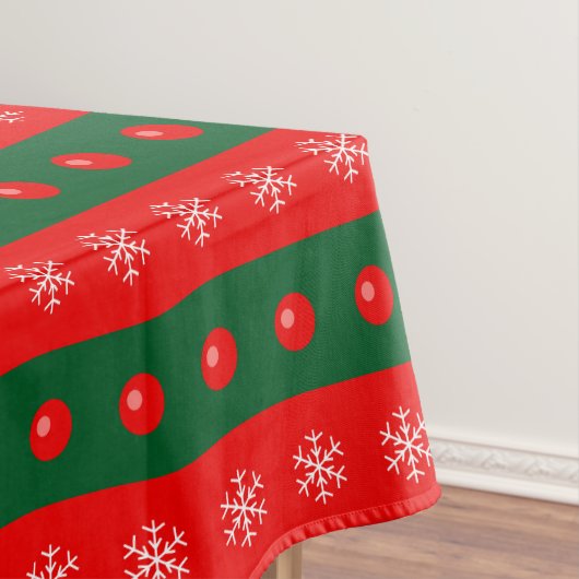 クリスマスレッドグリーンオーナメントススノーフレークスホリデー テーブルクロス (インサイチュ)
