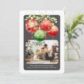 クリスマスレッドグリーンバウブル写真テンプレート シーズンカード (スタンド正面)