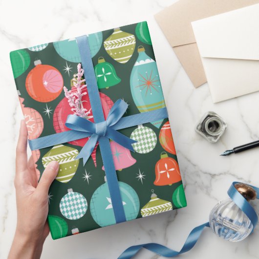 クリスマスレトロオーナメントグリーン ラッピングペーパー (ギフト)