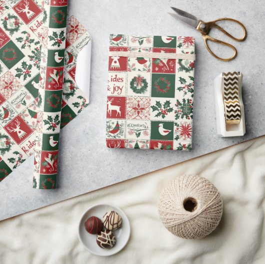 クリスマス伝統的パターン休日のプレイド ラッピングペーパー (クラフト)
